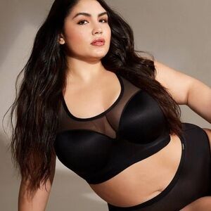 Le Mystere Bra Sz 38 D Sheer Illusion Contour Adjustable Strap Sport Bra Black